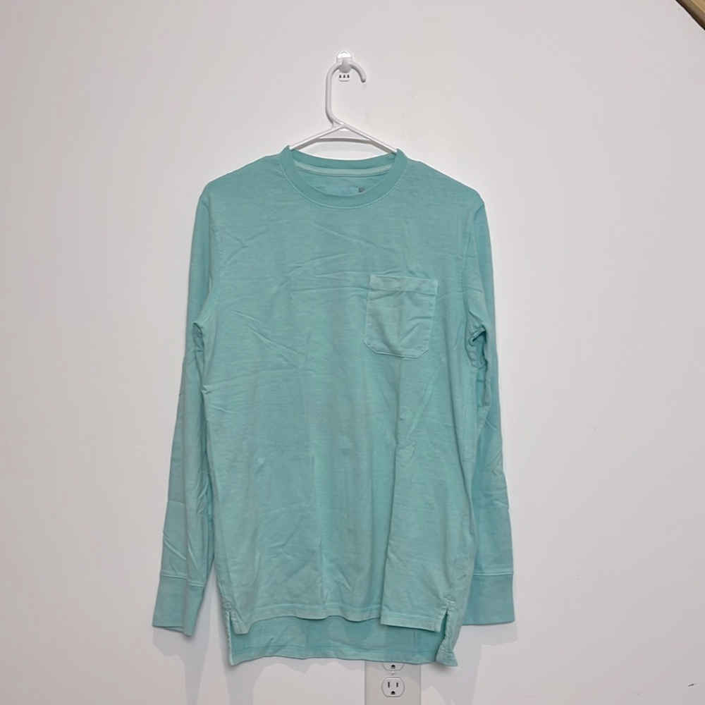 Small Men’s Goodfellow Long sleeve shirt.